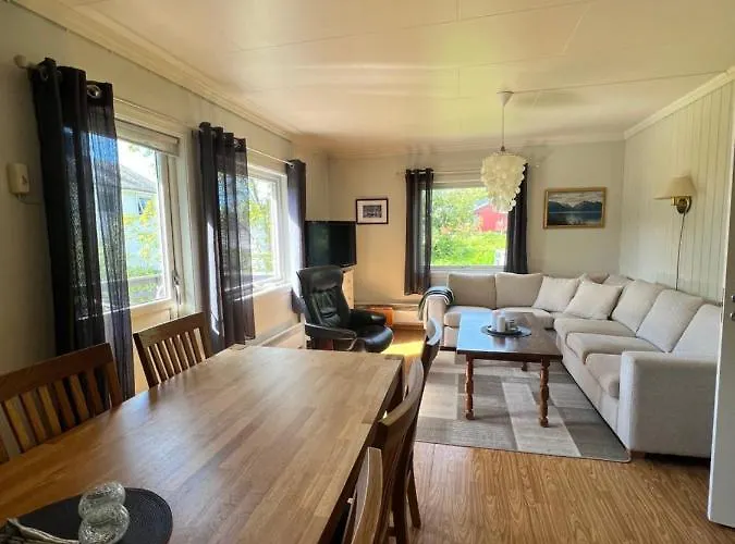 בית נופש Lyngen House *