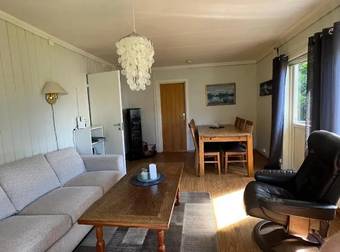 Lyngen House 펜션 Olderdalen